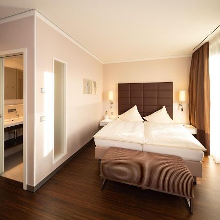 Hotel Eberhards Am Wasser Bietigheim-Bissingen Εξωτερικό φωτογραφία